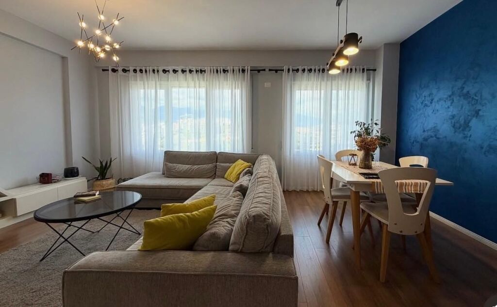 Duplex 2+1 in affitto a Kodra e Diellit, Tirana, 120 m². Foto 2 di 3