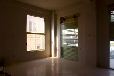 Locale commerciale in affitto a Rruga Butrinti, Saranda, 75 m². Foto 5 di 6