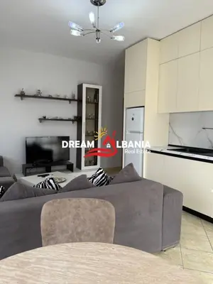Apartament me qera në Rruga Muhamet Gjollesha, Tiranë, 82 m². Foto 2 nga 6