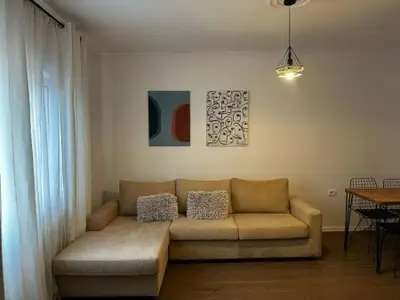 Apartment 1+1 for rent in Rruga Irfan Tomini, Tirana, 60 m². Photo 8 of 8