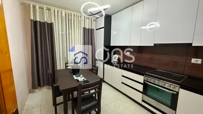 Apartament 2+1 me qera në Tiranë, 75 m². Foto 2 nga 3