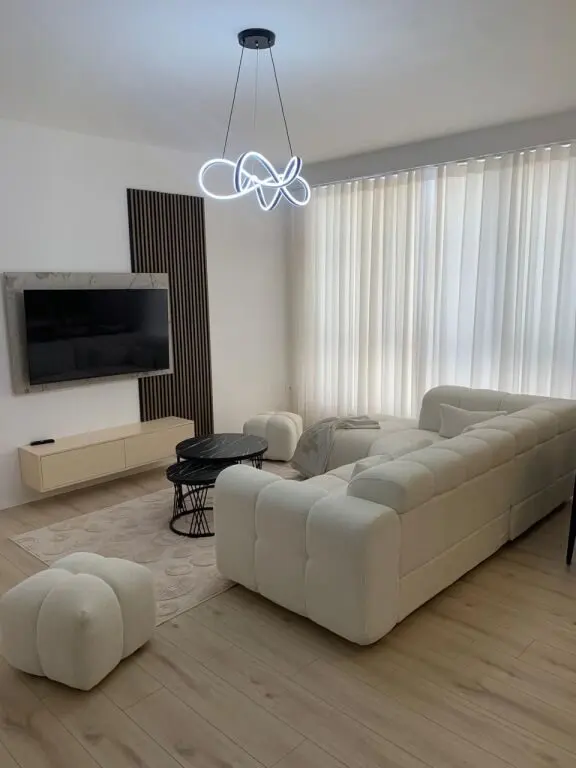Apartament 1+1 me qera në Jordan Misja, Tiranë, 70 m²