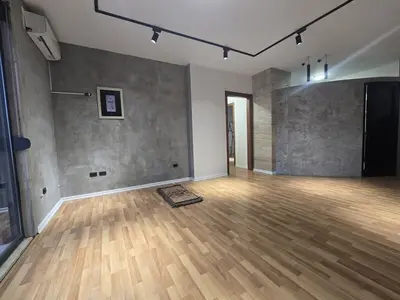 Shop for rent in Rruga Qemal Stafa, Tirana, 107 m². Photo 2 of 7