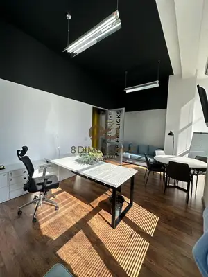 Zyrë me qera në Blloku, Tiranë, 180 m². Foto 4 nga 6