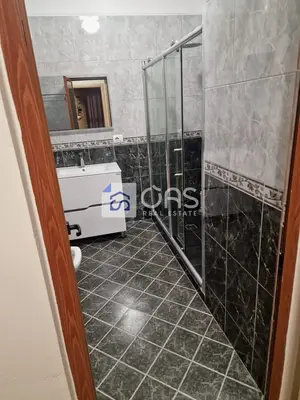 Apartament 2+1 me qera në Rruga Fortuzi, Tiranë, 130 m². Foto 7 nga 9