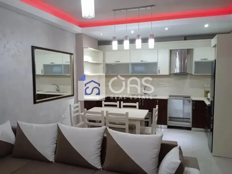 Appartamento 2+1 in affitto ad Astir, Tirana, 107 m²