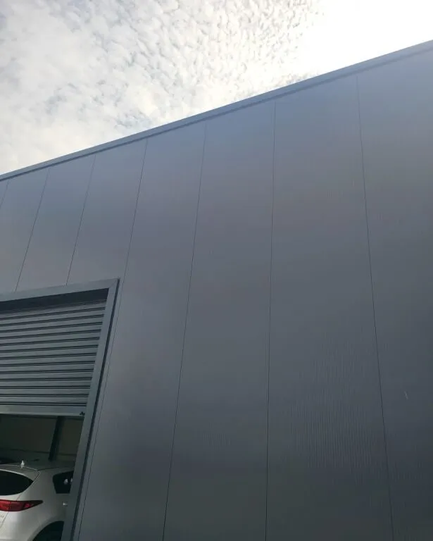 Magazinë me qera në Yrshek, Tiranë, 180 m². Foto 1 nga 6