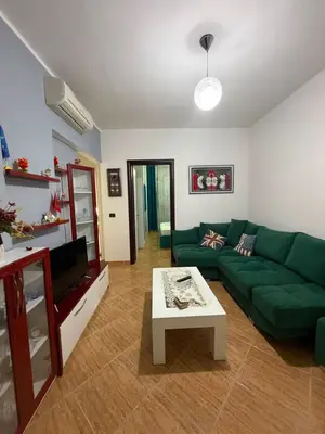 Apartment 1+1 for rent in Stacioni i Trenit, Durrës, 60 m². Photo 2 of 12