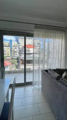 Apartament 1+1 me qera në Rruga Him Kolli, Tiranë, 75 m². Foto 3 nga 8