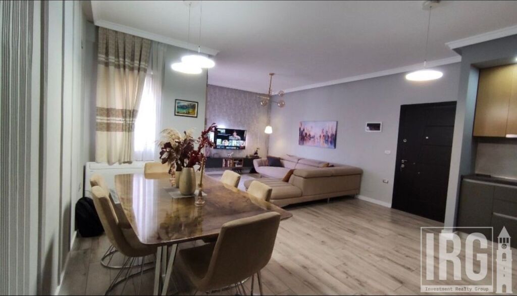 Appartamento 2+1 in affitto a Kopshti Botanik Zoologjik, Tirana, 100 m²
