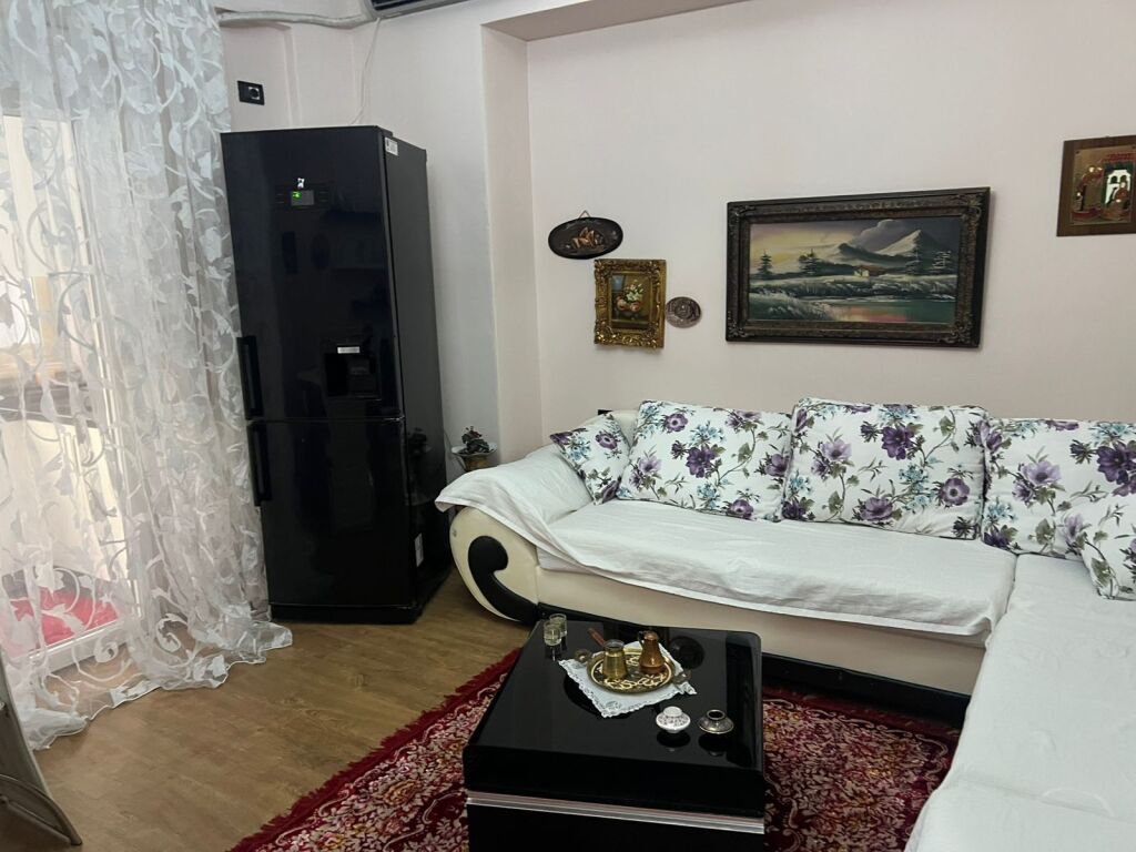 Apartament 2+1 me qera në Selitë, Tiranë, 85 m². Foto 1 nga 3
