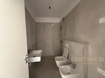 Office for rent in Rruga Medar Shtylla, Tirana, 60 m². Photo 5 of 6
