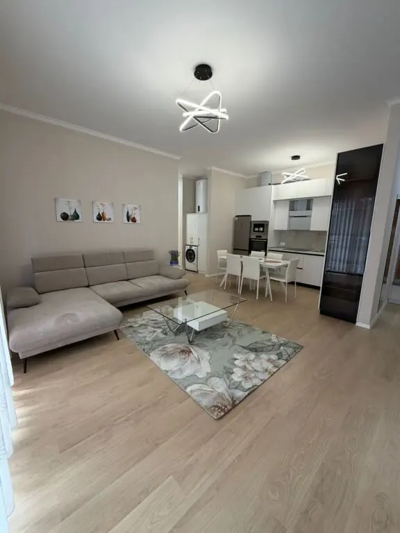 Apartment 2+1 for rent in Kompleksi Delijorgji, Tirana, 114 m²