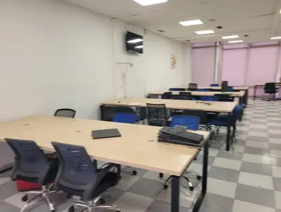 Ambient biznesi me qera në Myslym Shyri, Tiranë, 185 m². Foto 4 nga 11