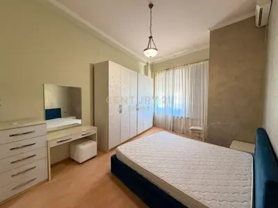 Apartament 2+1 me qera në Pazari i Ri, Tiranë, 125 m². Foto 6 nga 10