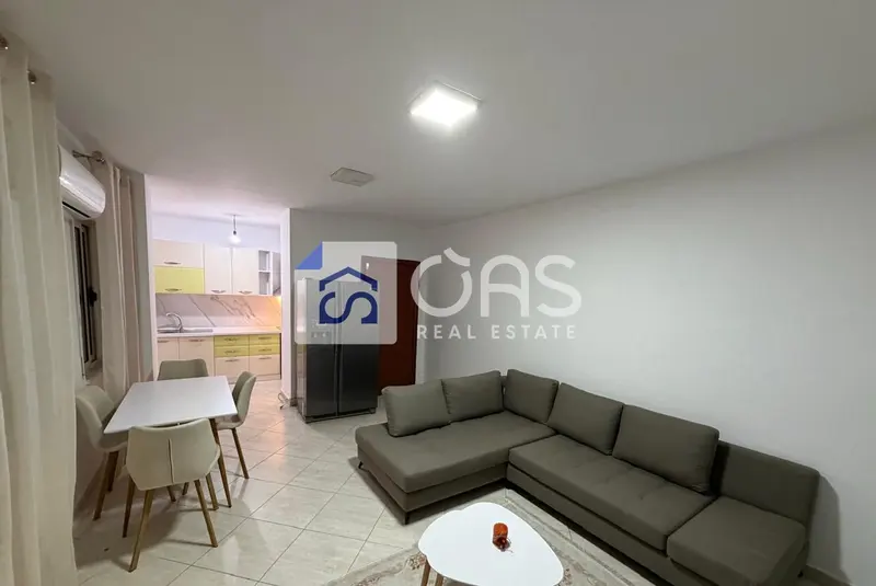 Appartamento 1+1 in affitto a Bulevardi i Ri, Tirana, 107 m²