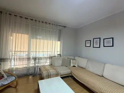 Appartamento 3+1 in affitto a 21 Dhjetori, Tirana, 100 m². Foto 7 di 12