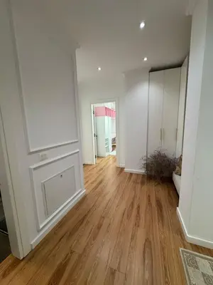 Apartament 2+1 me qera në Plazh, Durrës, 120 m². Foto 7 nga 8