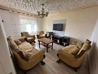 Apartment 2+1 for rent in Allias, Tirana, 75 m². Photo 2 of 5