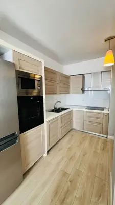 Apartament 2+1 me qera në 21 Dhjetori, Tiranë, 107 m². Foto 2 nga 9