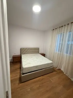 Appartamento 2+1 in affitto ad Uzina autotraktorve, Tirana, 87 m². Foto 5 di 8