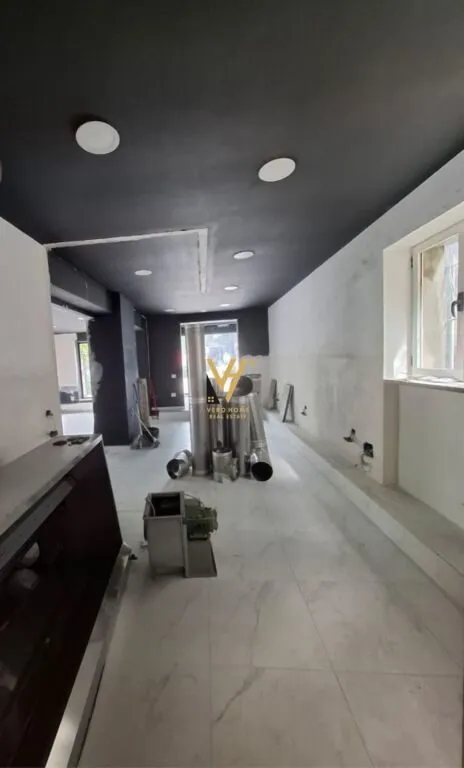 Shop for rent in Inxhinieria, Tirana, 80 m². Photo 1 of 2