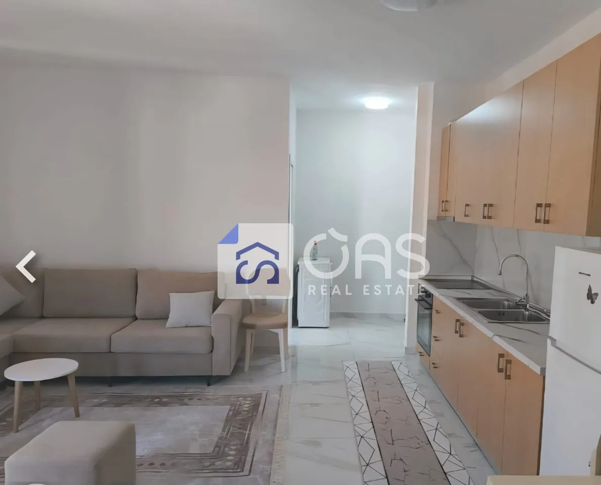 Apartament 1+1 me qera në 5 maj, Tiranë, 70 m². Foto 1 nga 3