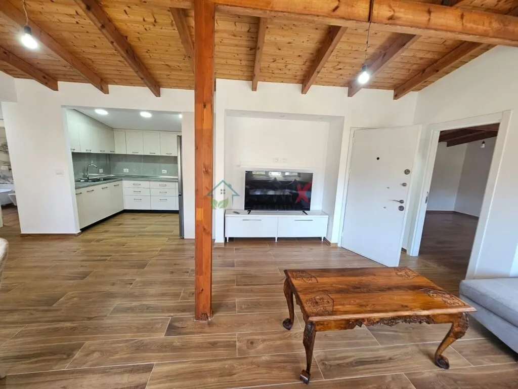 Apartament 2+1 me qera në Shkolla 2 Gjelat, Durrës, 120 m². Foto 1 nga 12