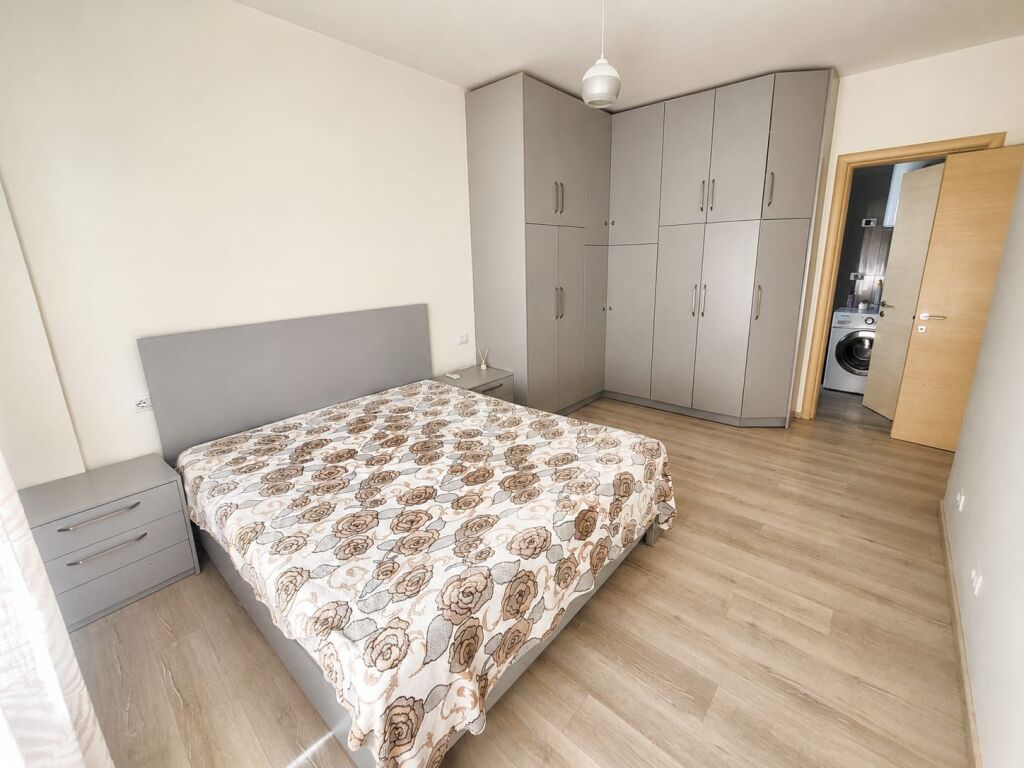 Apartment 2+1 for rent in Kopshti Botanik Zoologjik, Tirana, 120 m². Photo 3 of 3