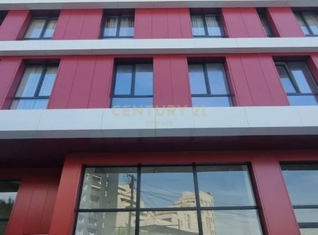 Appartamento 2+1 in affitto a Spitali QSUT, Tirana, 96 m². Foto 1 di 7
