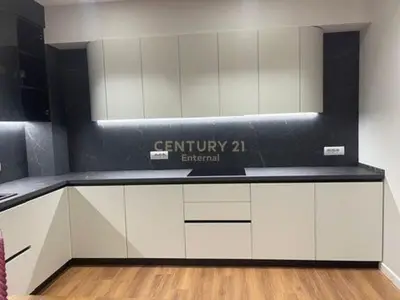 Appartamento 2+1 in affitto a Petro Nini Luarasi, Tirana, 120 m². Foto 9 di 11