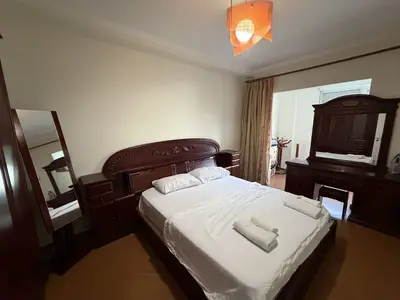 Appartamento 2+1 in affitto a Kthesa e Kamzës, Tirana, 95 m². Foto 3 di 6