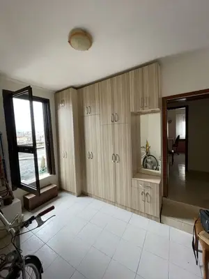 Apartament 2+1 me qera në Rruga Petro Nini Luarasi, Tiranë, 85 m². Foto 7 nga 9