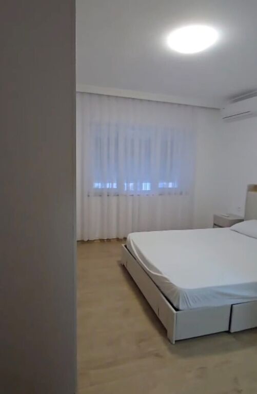 Apartment 2+1 for rent in Sheshi Skënderbej, Tirana, 92 m². Photo 2 of 3
