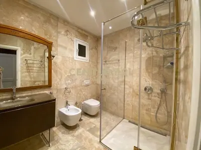 Office for rent in Rruga Faik Konica, Tirana, 450 m². Photo 7 of 11