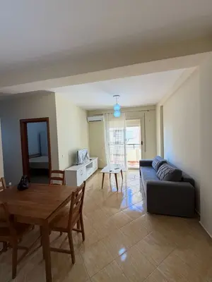 Shtëpi private 1+1 me qera në Vlorë Albania, Vlorë, 78 m². Foto 2 nga 7