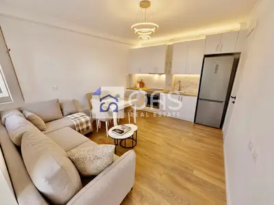 Apartament 1+1 me qera në Ali Dem, Tiranë, 55 m². Foto 1 nga 5