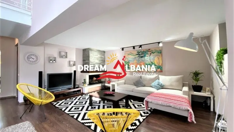 Apartament 3+1 me qera në Blloku, Tiranë, 270 m²