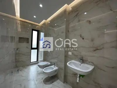 Apartament 2+1 me qera në Farmacia 10, Tiranë, 106 m². Foto 6 nga 12