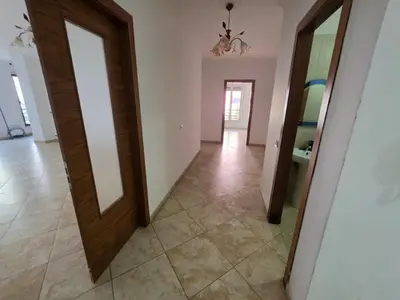 Apartament 2+1 me qera në Zogu i Zi, Tiranë, 120 m². Foto 7 nga 9