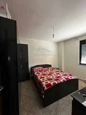 Appartamento 2+1 in affitto a Rruga Mujo Ulqinaku, Durazzo, 92 m². Foto 5 di 7