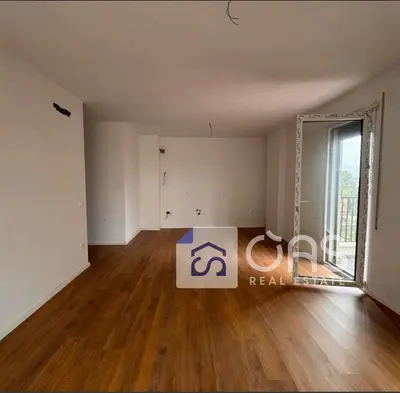 Apartment 2+1 for rent in Don Bosko, Tirana, 105 m². Photo 2 of 6