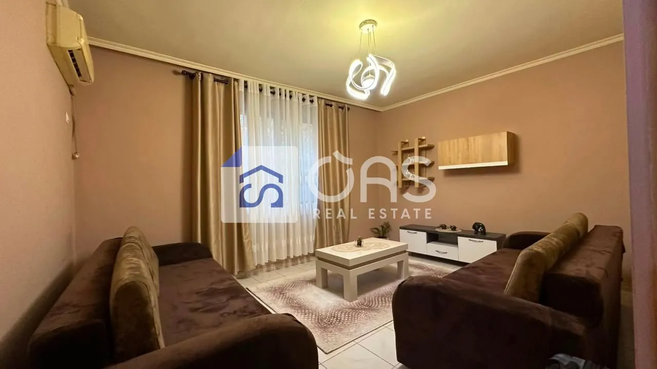 Apartament 2+1 me qera në Tiranë, 75 m². Foto 1 nga 3