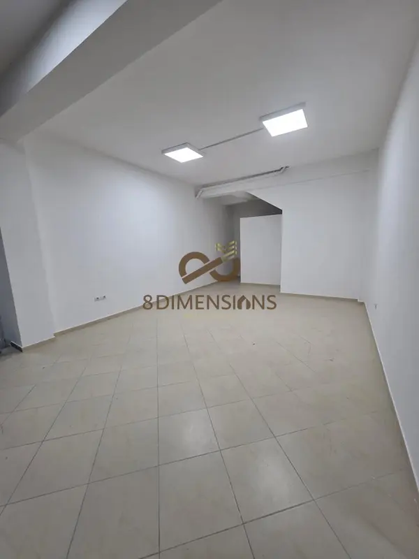Dyqan me qera në Astir, Tiranë, 220 m²