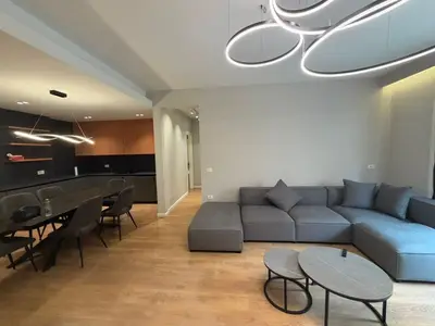 Appartamento 2+1 in affitto a Rruga Selita e Vjeter, Tirana, 110 m². Foto 9 di 12