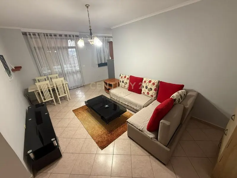 Apartament 1+1 me qera në Bulevardi Gjergj Fishta, Tiranë, 70 m²