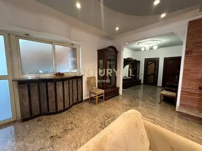 Apartament 2+1 me qera në Rruga Urani Pano, Tiranë, 130 m². Foto 10 nga 12