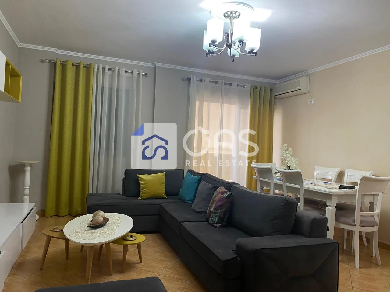 Apartment 2+1 for rent in Bulevardi Bajram Curri, Tirana, 91 m². Photo 1 of 5