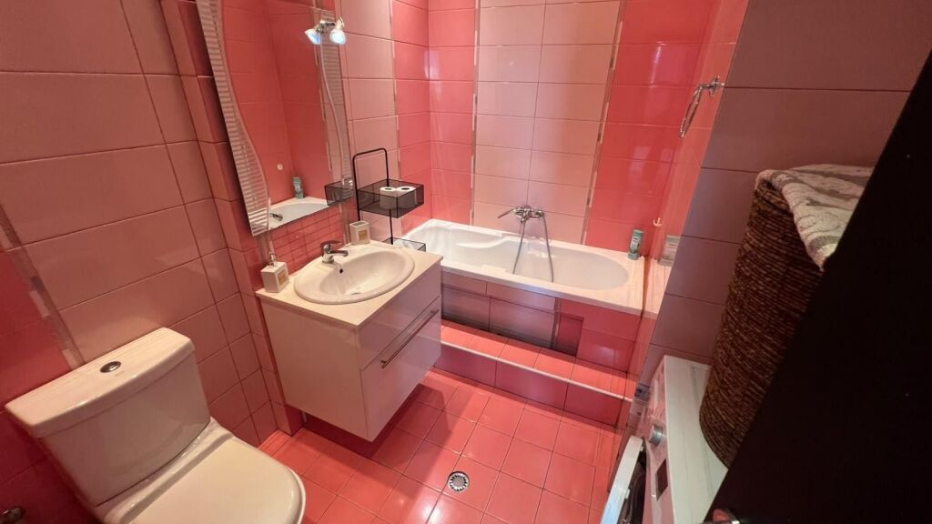 Duplex for rent in Blloku i Ambasadave, Tirana, 160 m². Photo 3 of 3