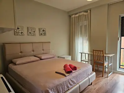 Apartament 2+1 me qera në Rruga Panorama, Tiranë, 110 m². Foto 5 nga 9